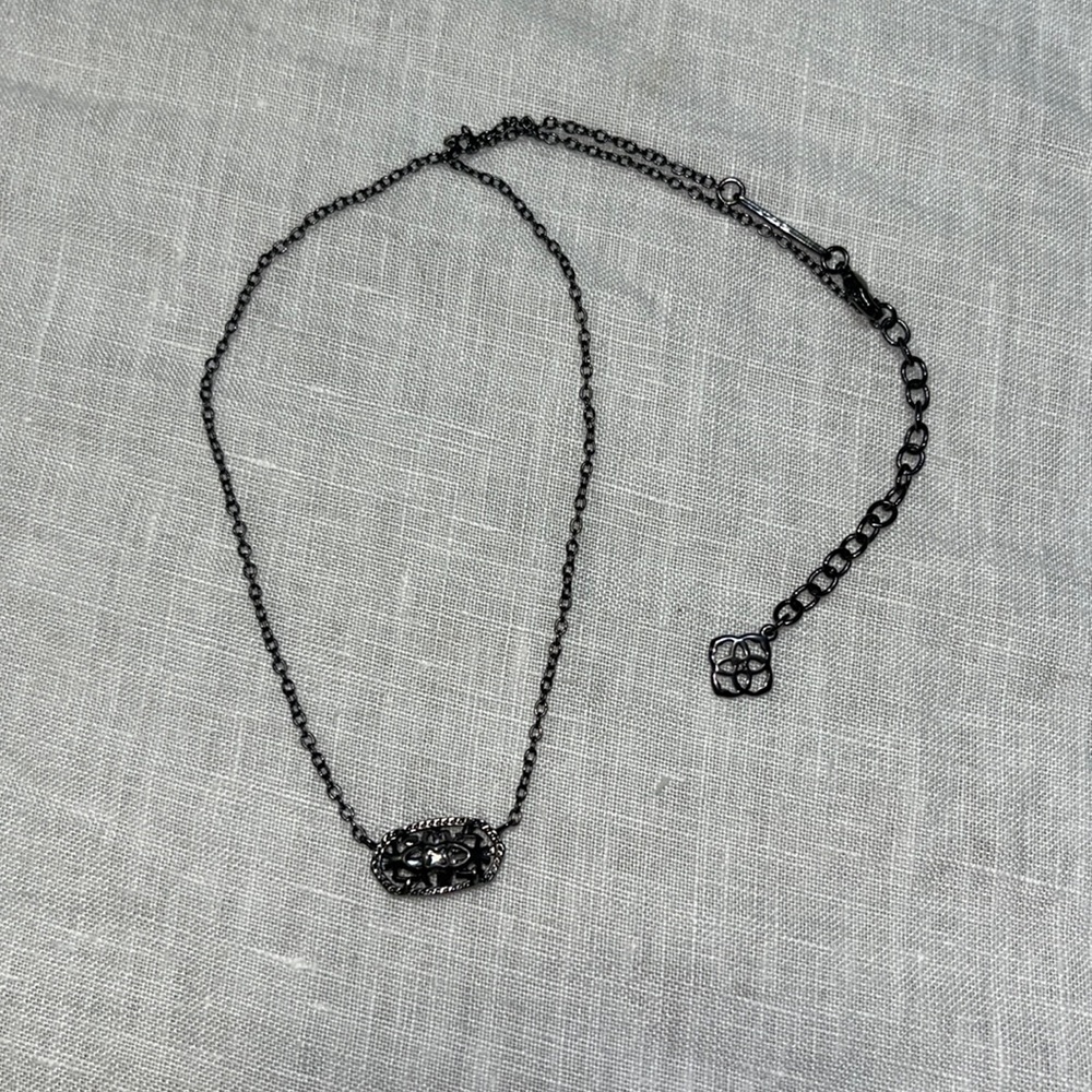 Kendra Scott Elisa pendent necklace in gun metal